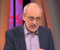 Создать мем Мужское  Женское