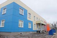 Создать мем Сад
