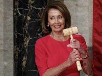  бедная нэнси. всю жизнь посвятила. так жалко её., Мем Nancy Pelosi