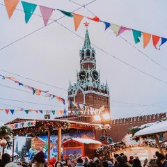 Московская ярмарка у кремля