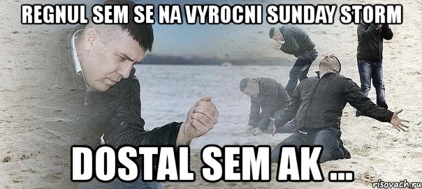 regnul sem se na vyrocni sunday storm dostal sem ak ..., Мем Мужик сыпет песок на пляже