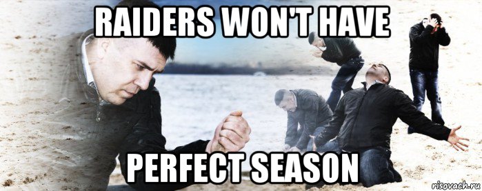 raiders won't have perfect season, Мем Мужик сыпет песок на пляже